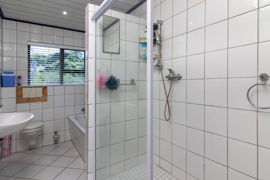 To Let 4 Bedroom Property for Rent in Forest Downs Eastern Cape